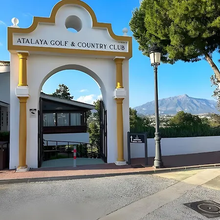 Apartagolf Atalaya アパート *