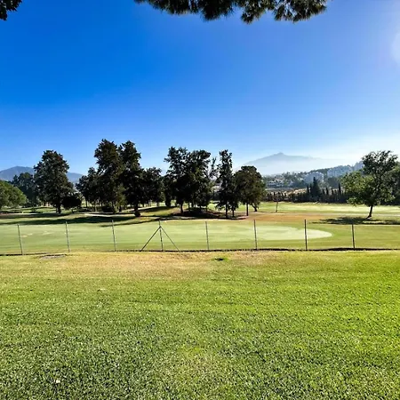 アパート Apartagolf Atalaya エステポナ